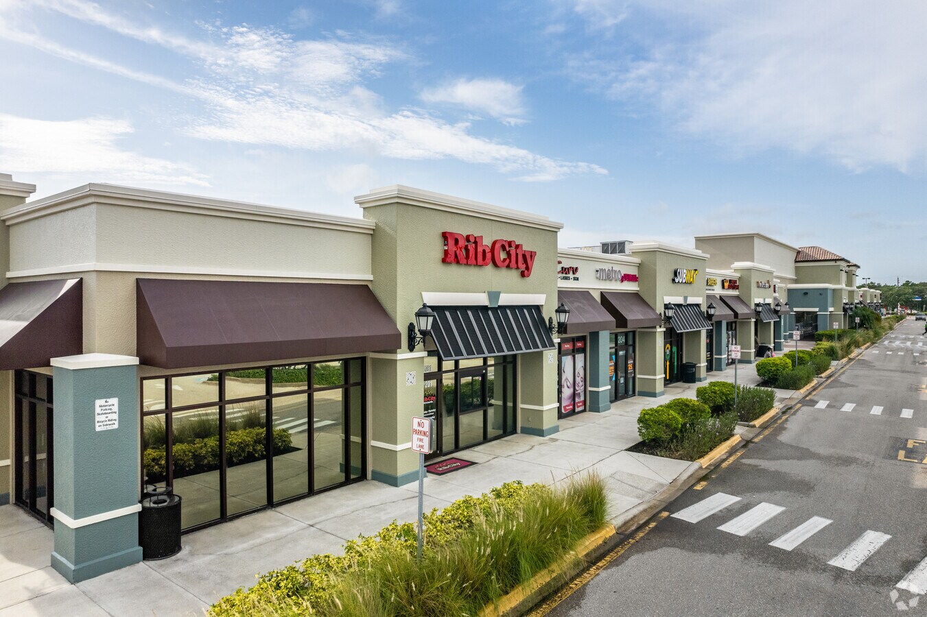 5781 Lee Blvd, Lehigh Acres, FL 33971 Crossroads Shopping Center