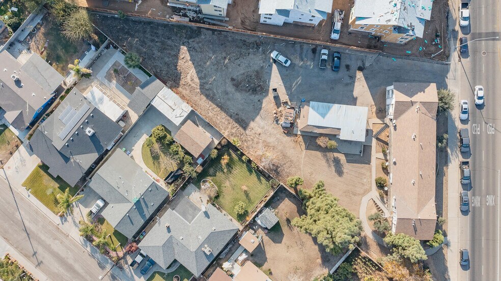 655 11th St, Reedley, CA 93654 Multifamily for Sale