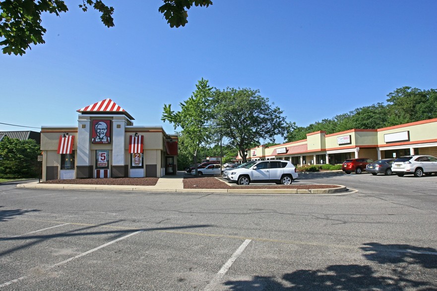 224 Route 37 E, Toms River, NJ for lease - Building Photo - Image 3 of 3