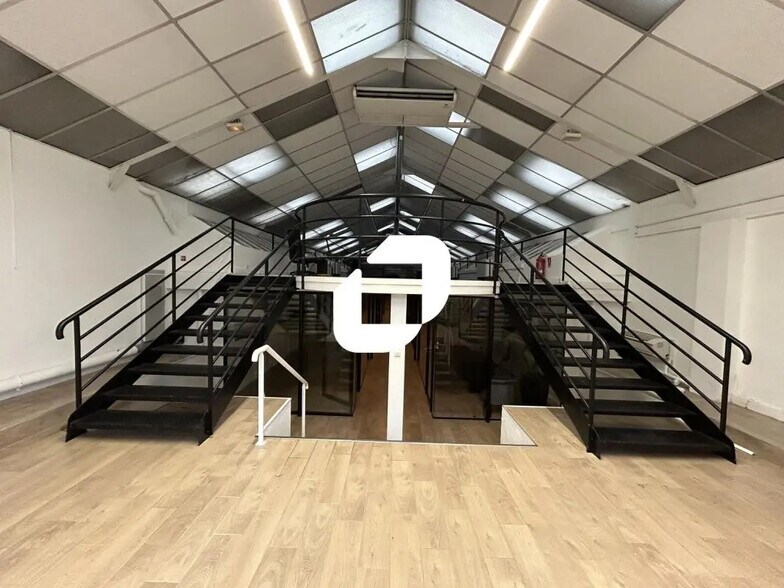 Office in Joinville-le-Pont for lease - Interior Photo - Image 1 of 10