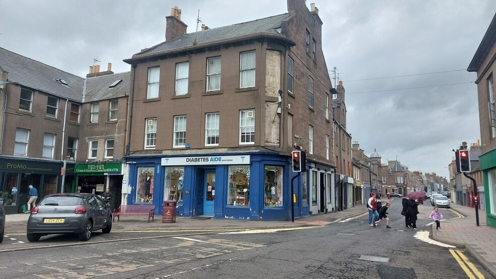 2 High St, Montrose for lease - Building Photo - Image 1 of 4