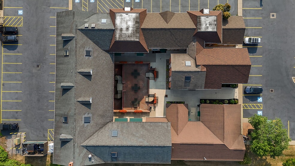 4476 Main St, Amherst, NY for lease - Building Photo - Image 3 of 3