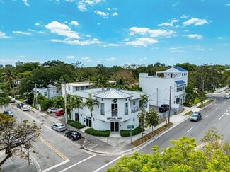 More details for 3305 SW 37th Ave, Miami, FL - Office for Sale
