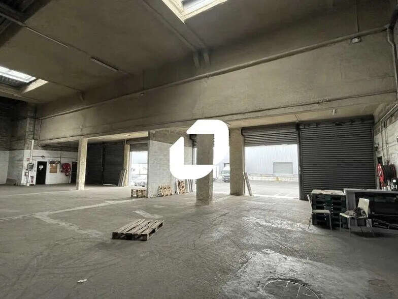 Office in Bruges for lease - Interior Photo - Image 3 of 8