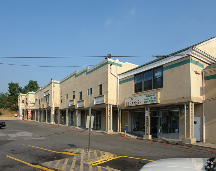 1587 Central Park Ave, Yonkers, NY for lease - Building Photo - Image 2 of 2