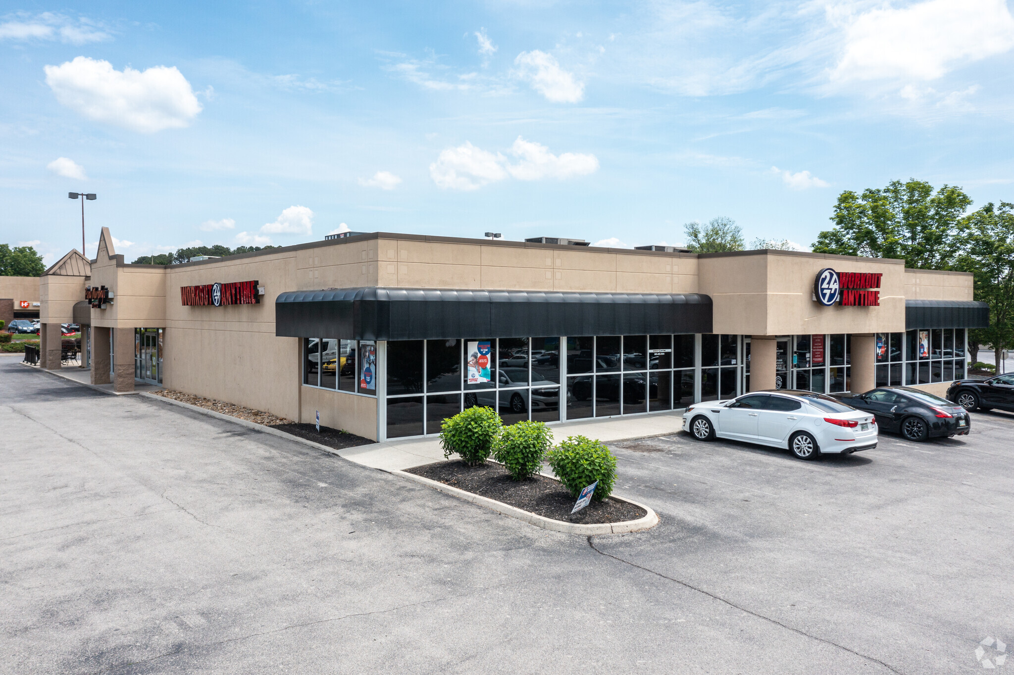 1133A-1135 Oak Ridge Tpke, Oak Ridge, TN for lease Building Photo- Image 1 of 8