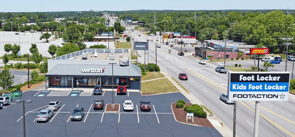 7007 A-7007 C Two Notch Rd, Columbia, SC for sale - Building Photo - Image 1 of 1