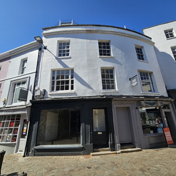 2 West St, Chichester for lease - Building Photo - Image 2 of 3