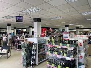 14-18 High St, Heathfield for lease Interior Photo- Image 2 of 3