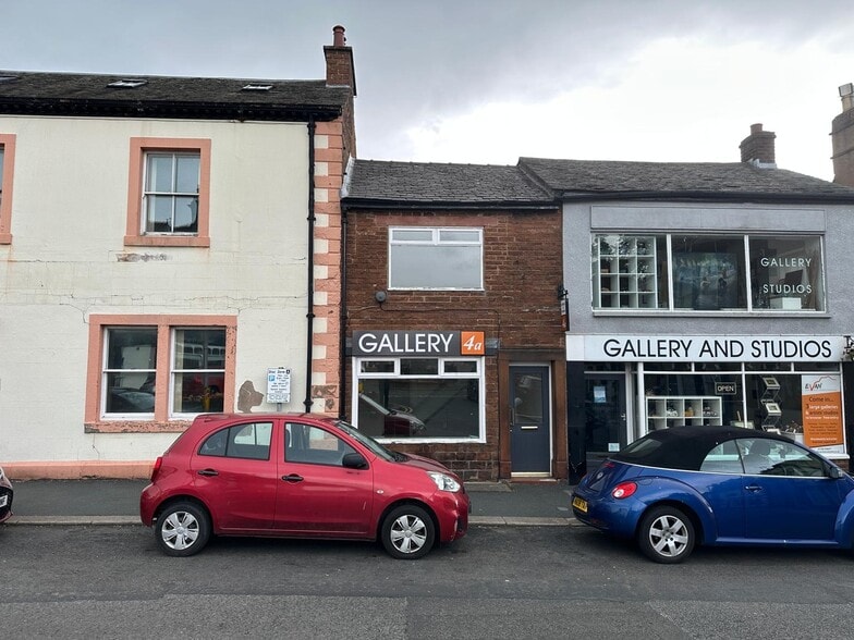 4A Corney Sq, Penrith for lease - Building Photo - Image 2 of 5