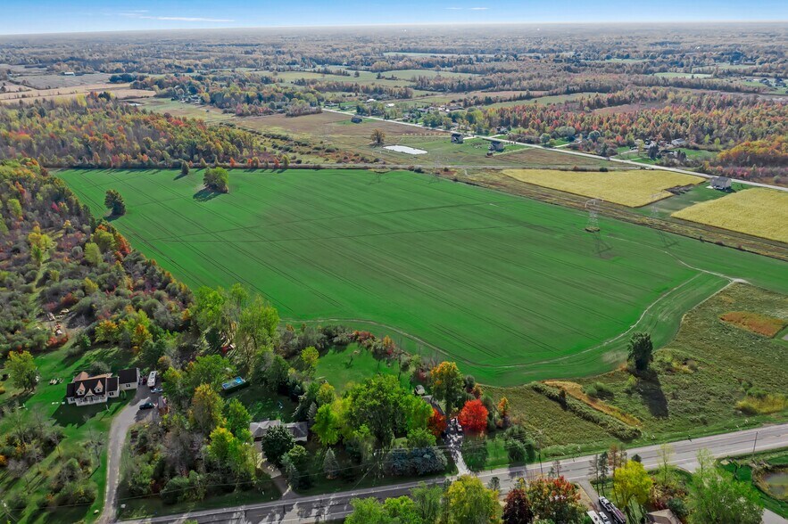 6411 Campbell Blvd, Pendleton, NY 14094