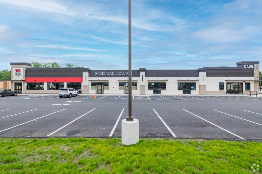 350 Amherst St, Nashua, NH for lease - Building Photo - Image 3 of 5