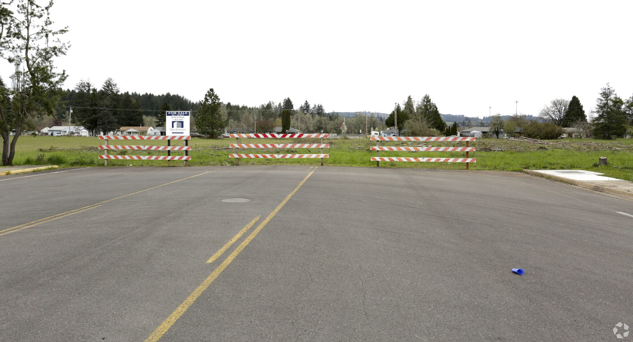 Sweet Lane & Talemena Dr, Cottage Grove, OR for sale Primary Photo- Image 1 of 16