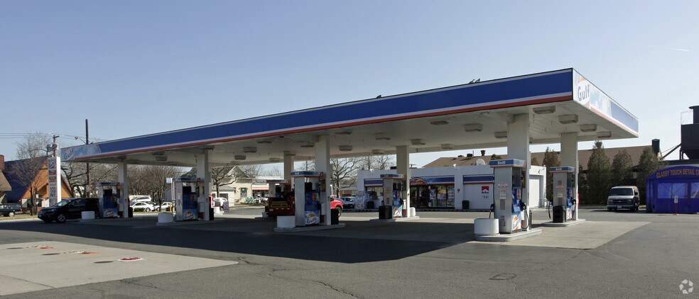 2962 Long Beach Rd, Oceanside, NY for lease - Primary Photo - Image 1 of 7