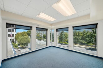 2727 W Alameda Ave, Burbank, CA for lease Interior Photo- Image 2 of 9