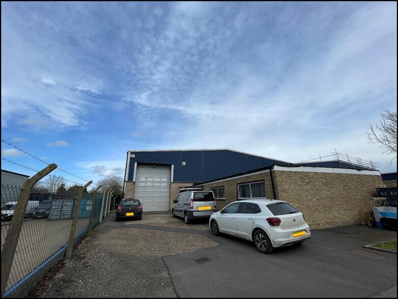 Broad Ln, Cottenham for lease - Building Photo - Image 2 of 15