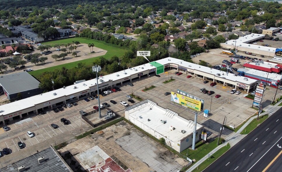 4303-4375 Highway 6 N, Houston, TX for lease - Aerial - Image 3 of 4