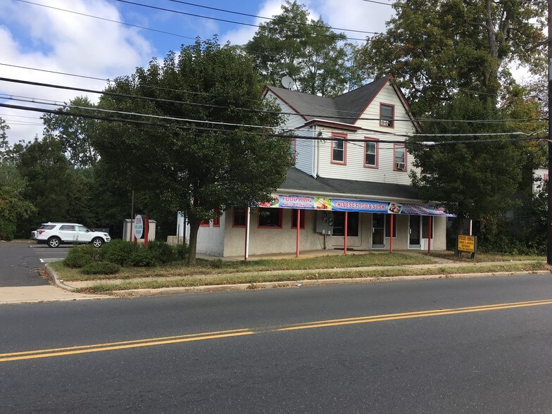 114 Yardville Allentown Rd, Hamilton, NJ 08620