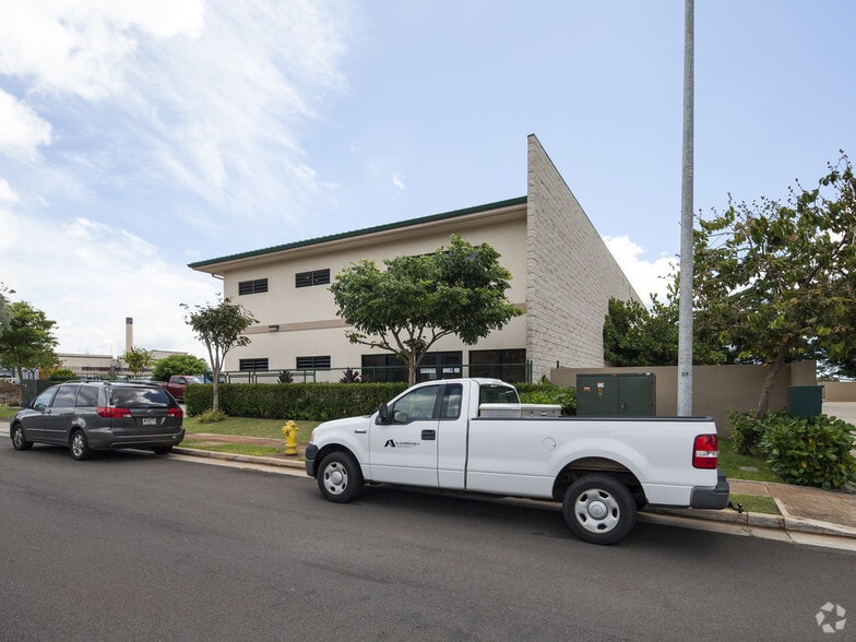 94-423 Akoki St, Waipahu, HI for lease - Primary Photo - Image 1 of 11