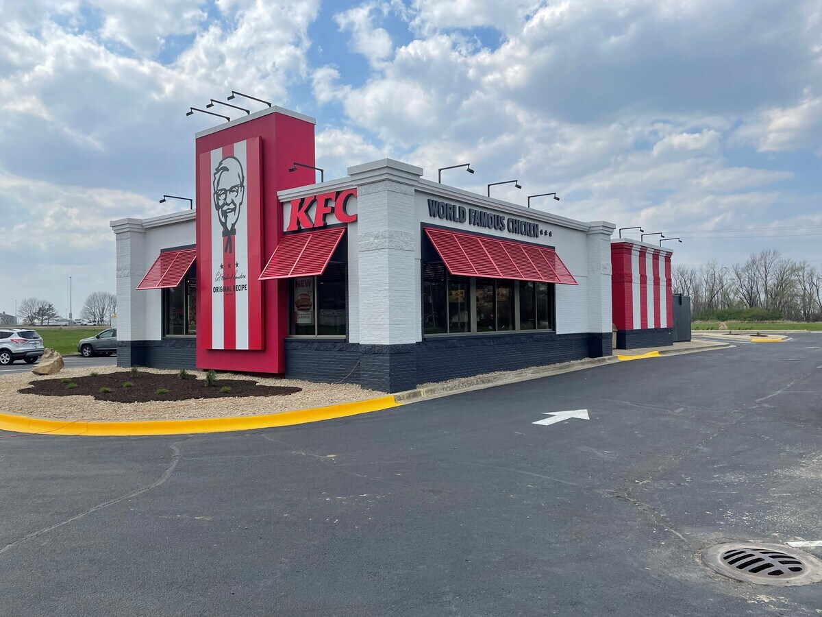 2736 Progress Ave, Caseyville, IL 62232