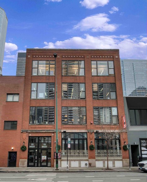 11 W Illinois St, Chicago, IL for lease - Building Photo - Image 1 of 17