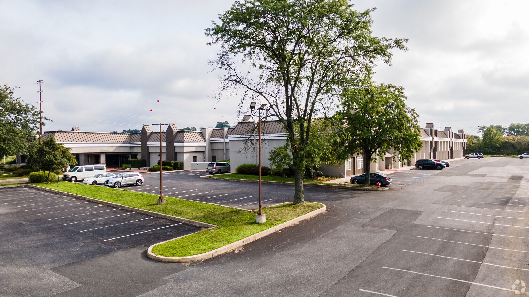 148 Sheraton Dr, New Cumberland, PA for sale Primary Photo- Image 1 of 1