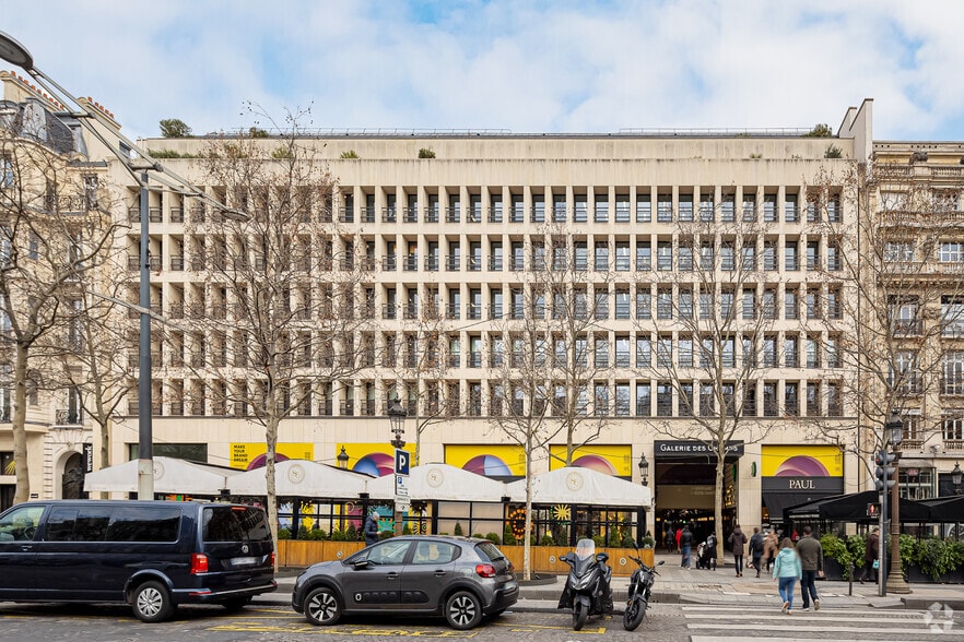 82-90 Avenue Des Champs Elysées, Paris for lease - Primary Photo - Image 1 of 9