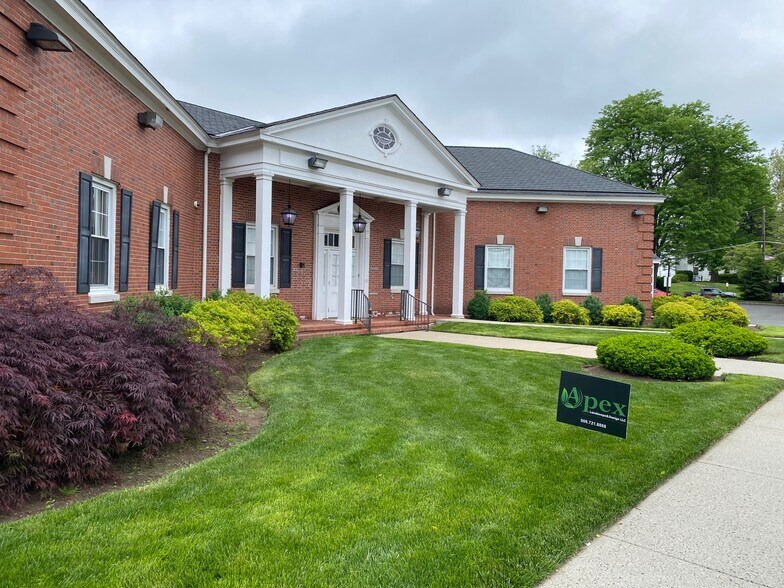 15 South St, New Providence, NJ 07974 Retail for Lease