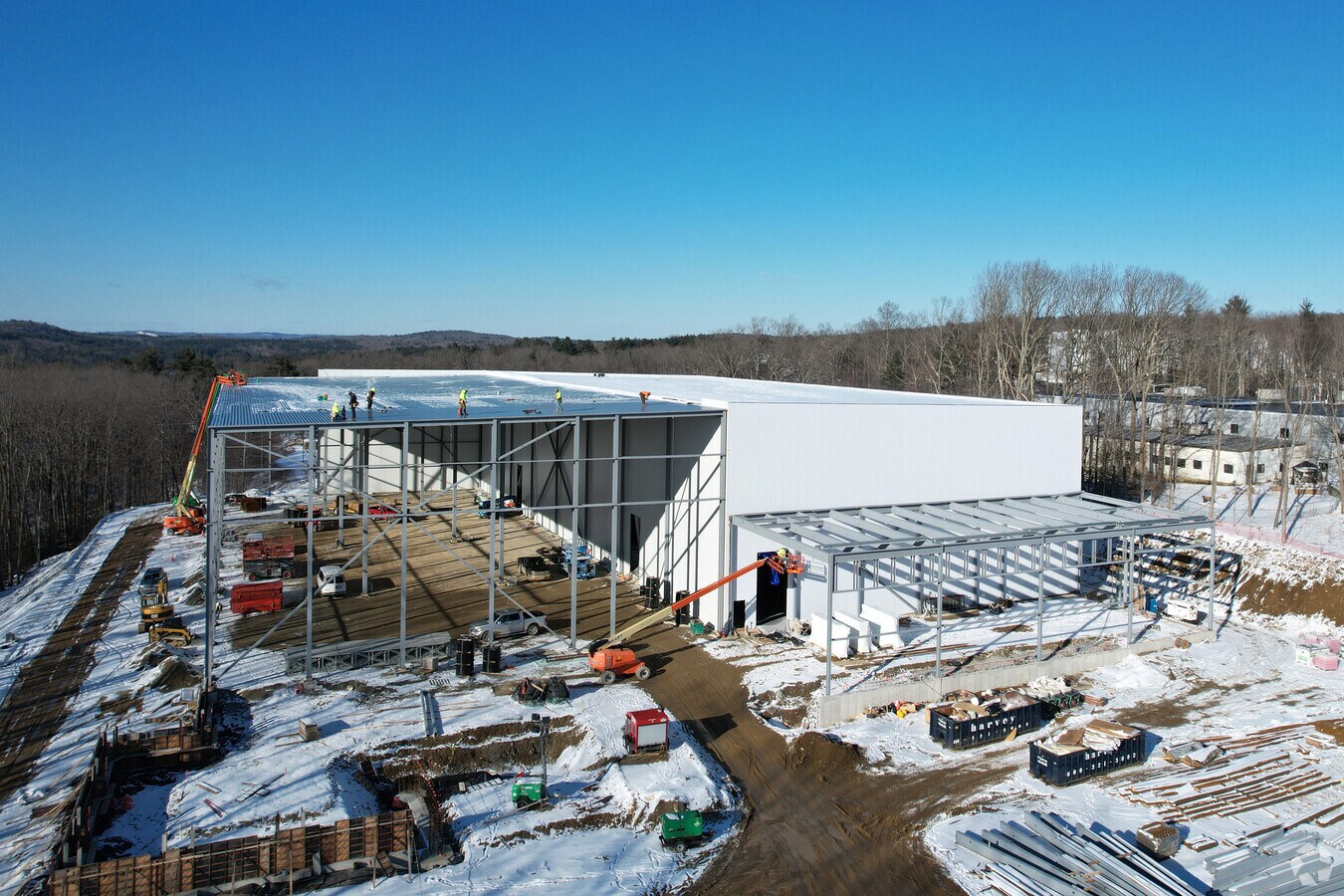 90 Charlton Rd, Sturbridge, MA 01566