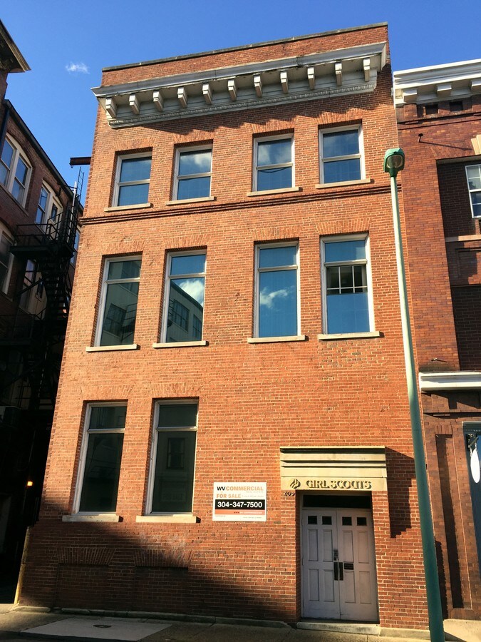 210 Hale St, Charleston, WV 25301