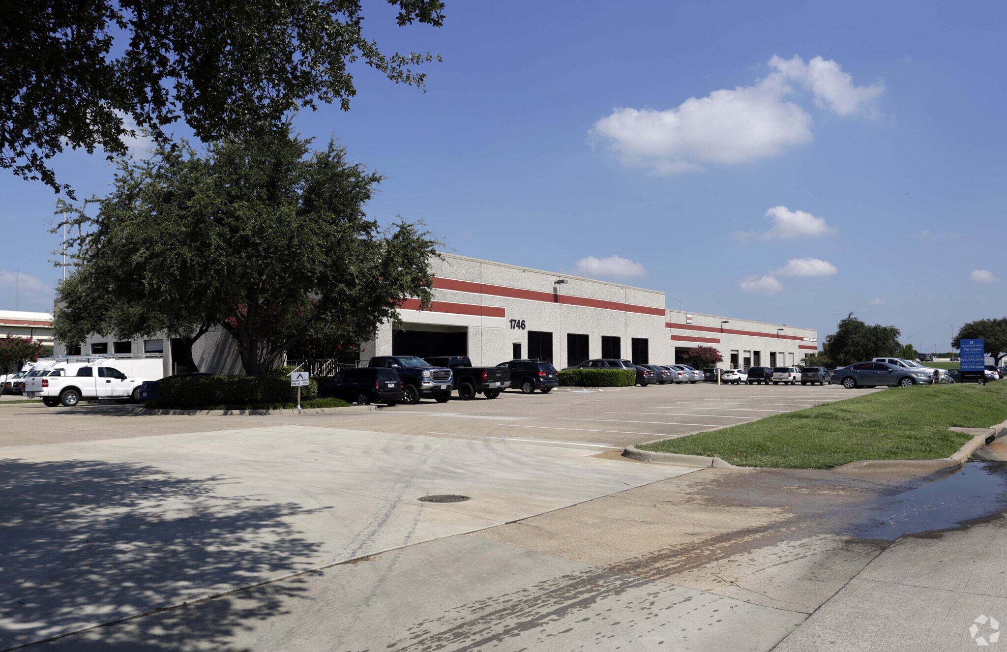 1746 W Crosby Rd, Carrollton, TX for sale Primary Photo- Image 1 of 1