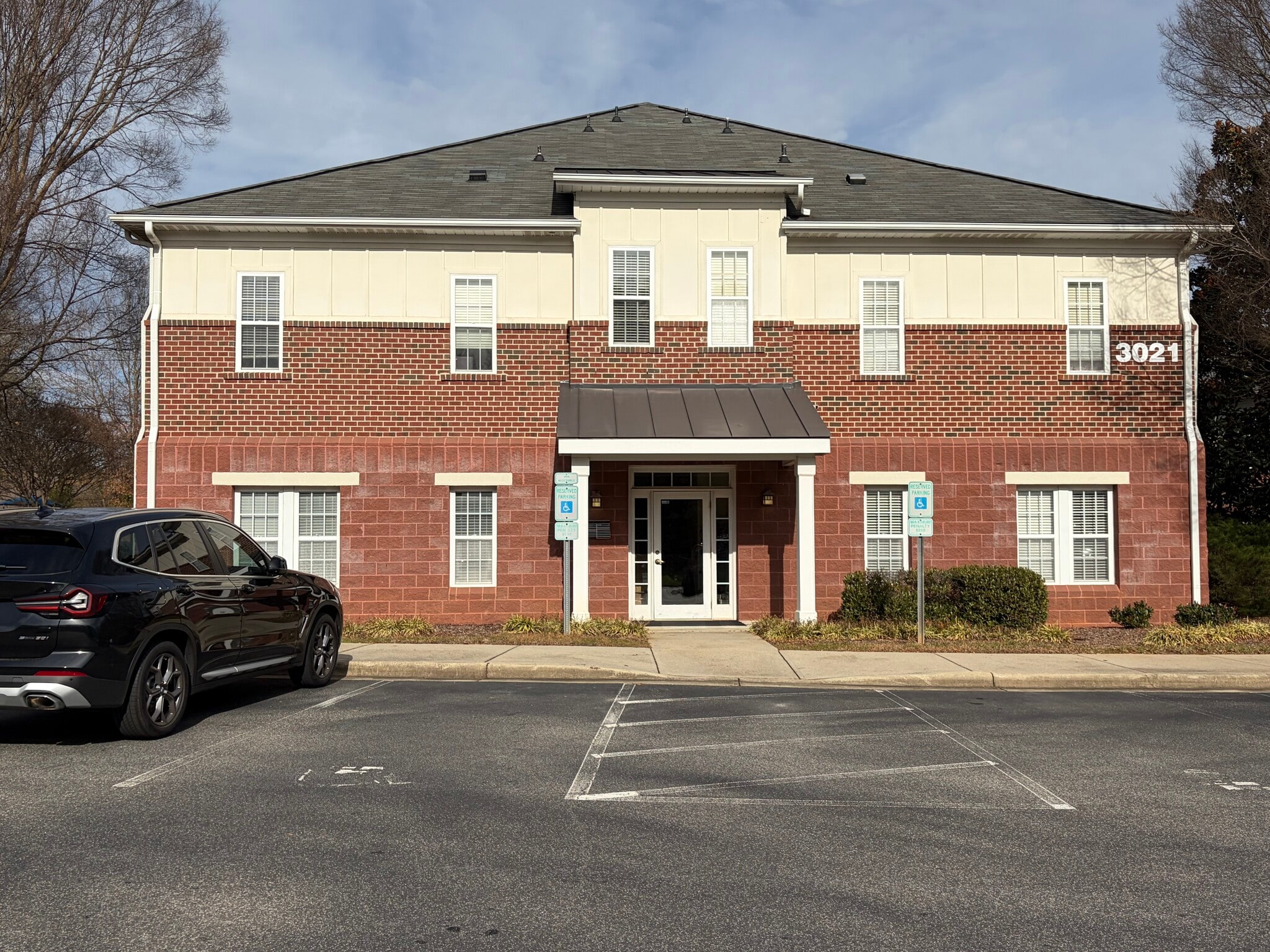 3021 Berks Way, Raleigh, NC for lease Building Photo- Image 1 of 10