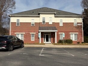 3021 Berks Way, Raleigh, NC for lease Building Photo- Image 1 of 10