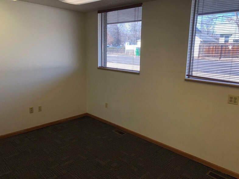 918 13th St, Greeley, CO for lease - Interior Photo - Image 3 of 6