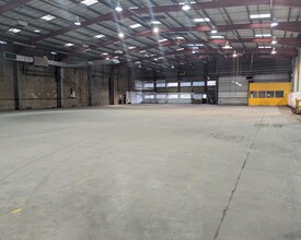 12 Merton Industrial Park S, London for lease Interior Photo- Image 1 of 3