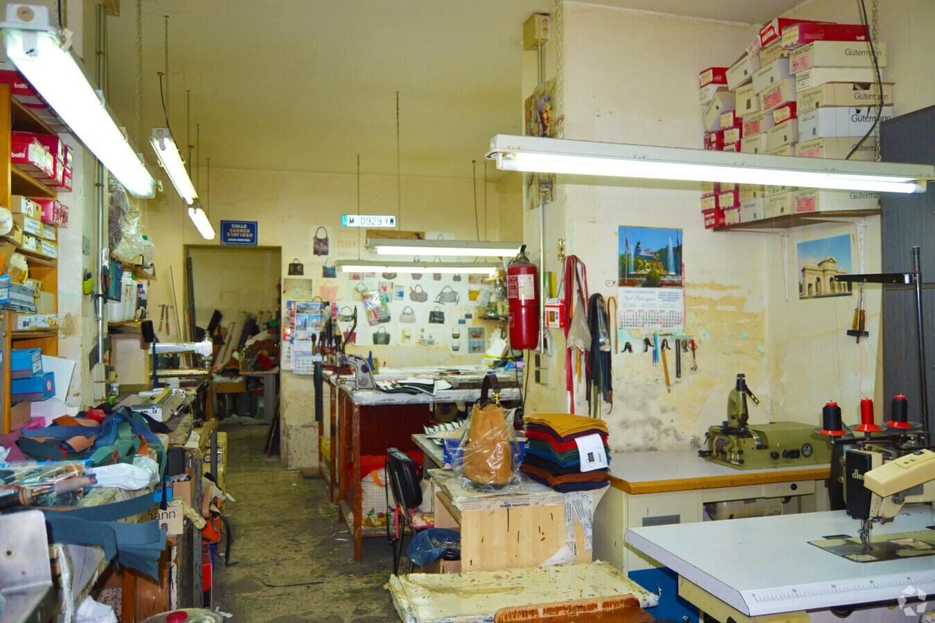 Madrid, MAD 28038 - Unit Puerta 02 -  - Interior Photo - Image 1 of 3