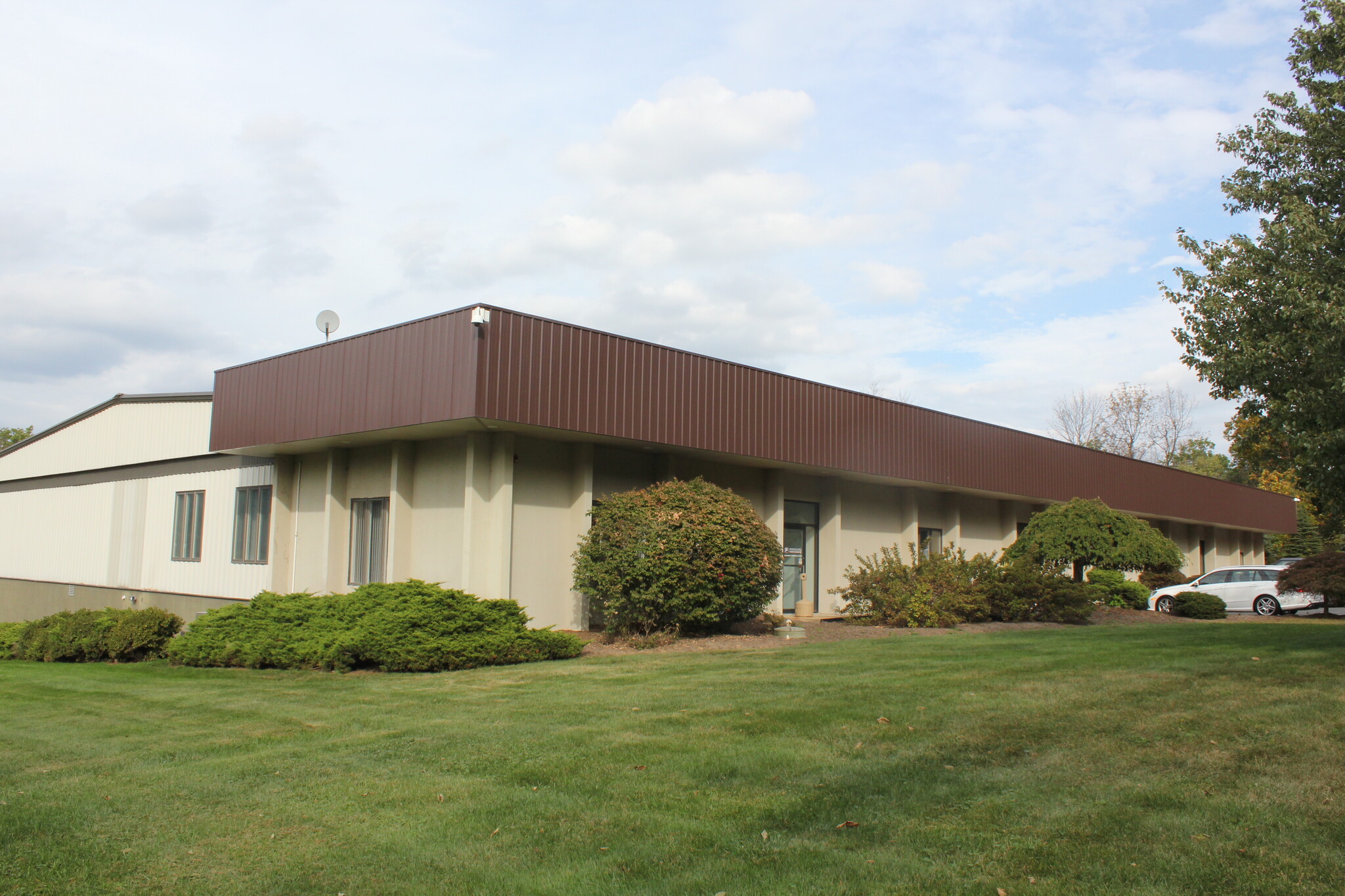 321 Palmer Rd, Denville, NJ for lease Building Photo- Image 1 of 20