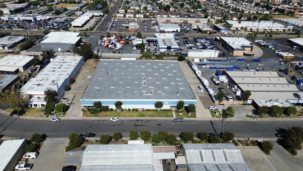 495 Raleigh Ave, El Cajon, CA for lease - Building Photo - Image 2 of 4