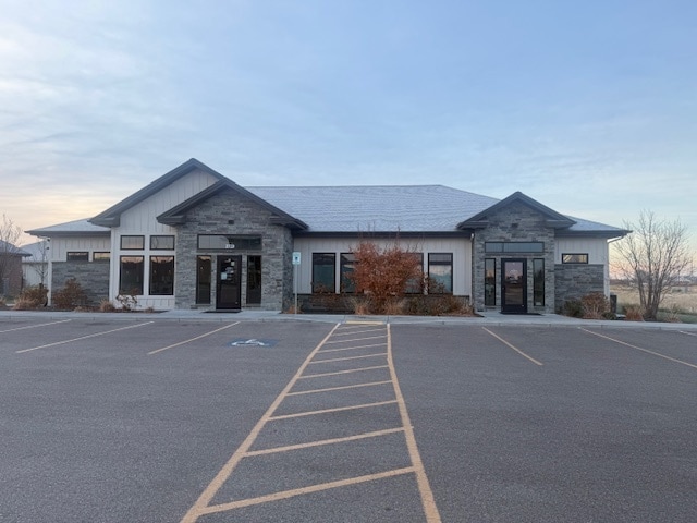 3729 Woodking Dr, Idaho Falls, ID for lease Building Photo- Image 1 of 1
