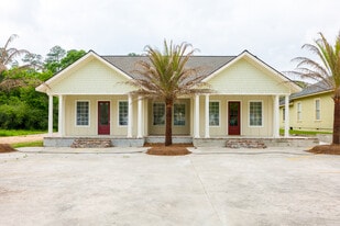 720 S Main St, Moultrie GA - Duplex Property