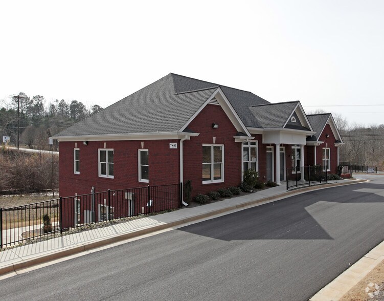 7851 Hickory Flat Hwy, Canton, GA for sale - Building Photo - Image 1 of 1