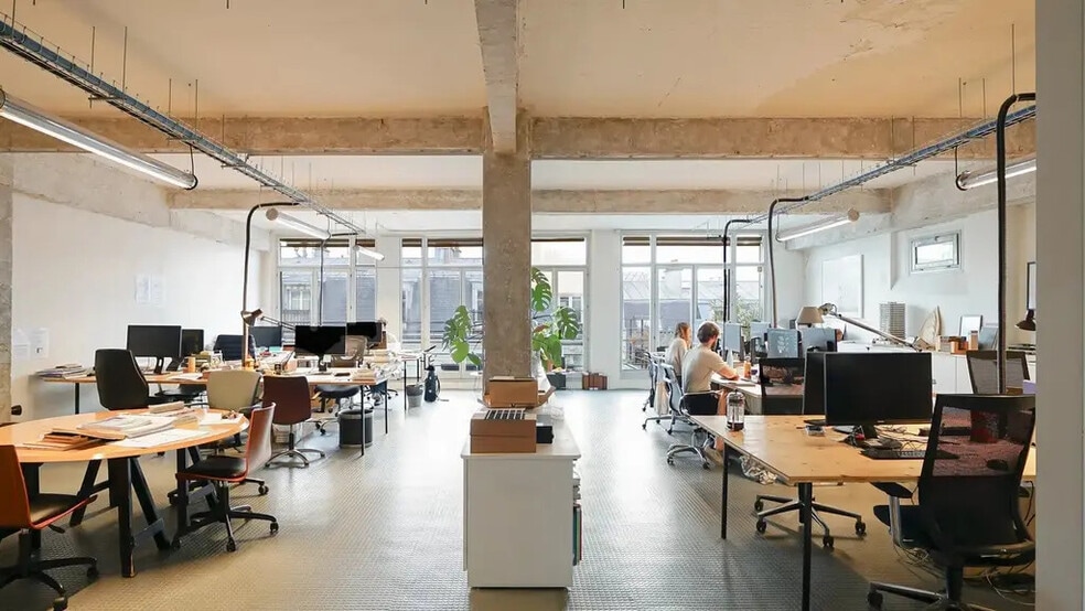 15 Rue Martel, Paris for sale - Building Photo - Image 1 of 12