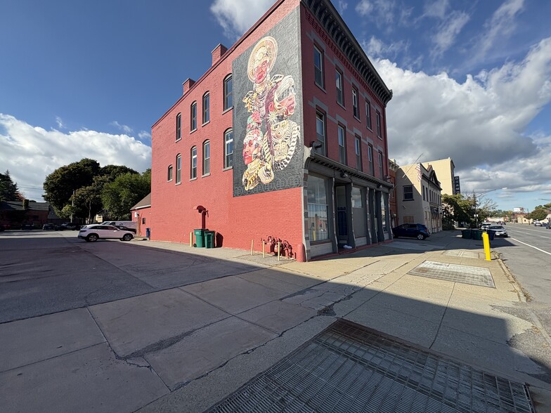 1412 Main St, Buffalo, NY for sale - Building Photo - Image 3 of 16