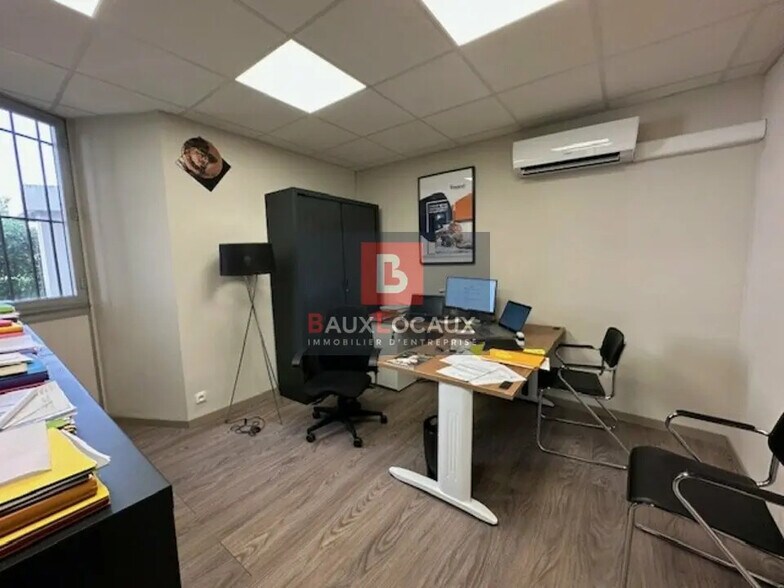 Office in Avignon for sale - Interior Photo - Image 3 of 6