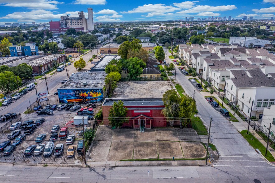 3700 Canal St, Houston, TX for sale - Building Photo - Image 1 of 1