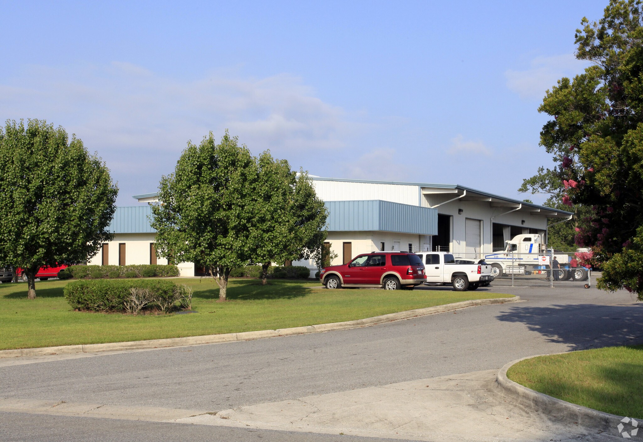 42 Artley Rd, Savannah, GA for sale Primary Photo- Image 1 of 1