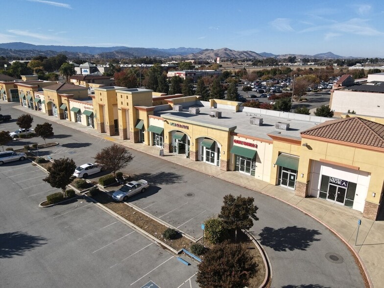 8610-8660 San Ysidro Ave, Gilroy, CA for lease - Building Photo - Image 3 of 8