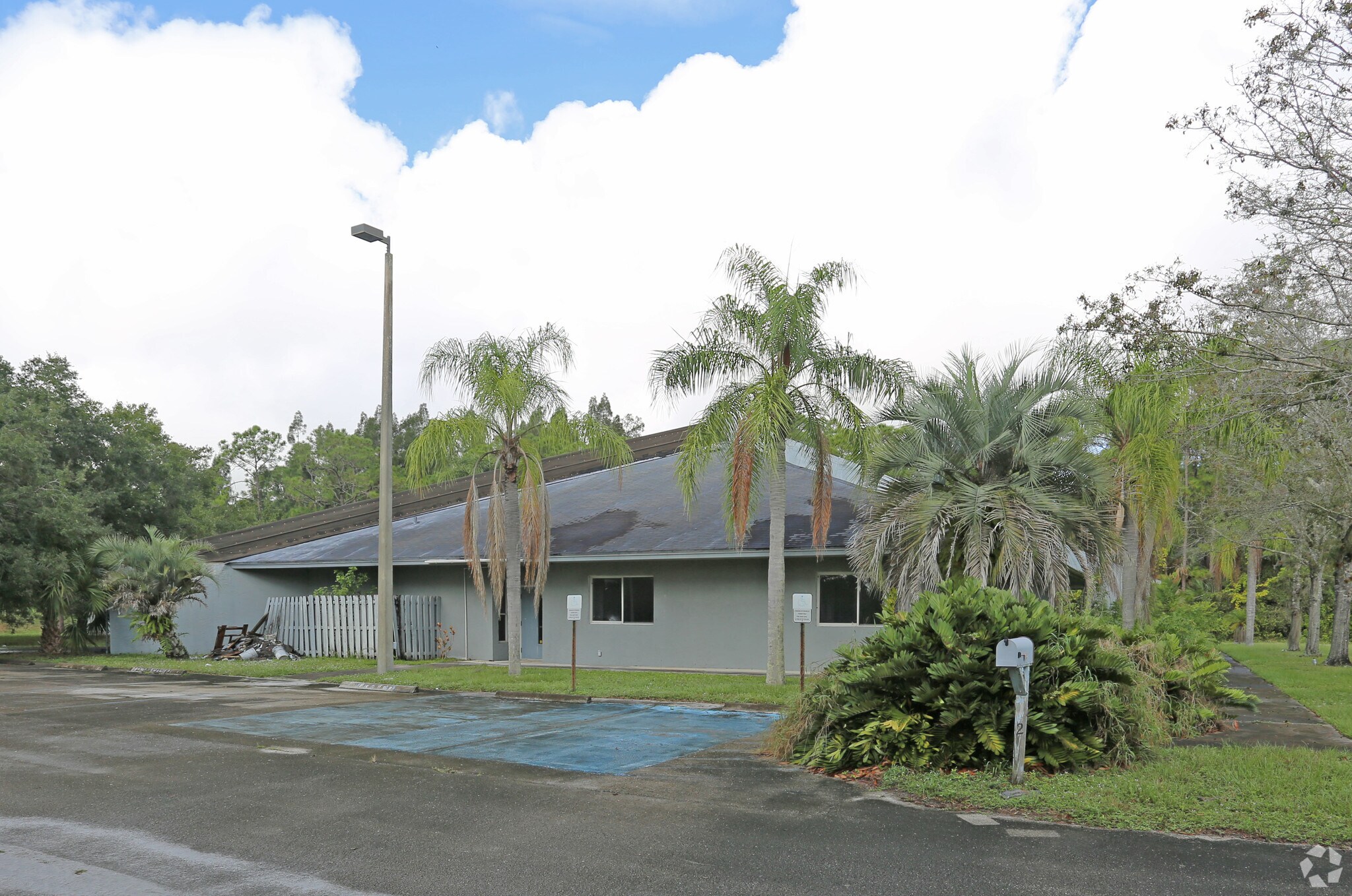 5200 SW Martin Hwy, Palm City, FL for sale Primary Photo- Image 1 of 1