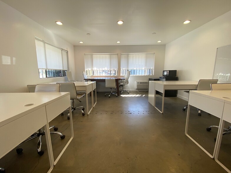 8737 Venice Blvd, Los Angeles, CA for lease - Interior Photo - Image 2 of 6