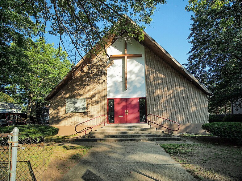 151 Newhall St, New Haven, CT for sale - Primary Photo - Image 1 of 1